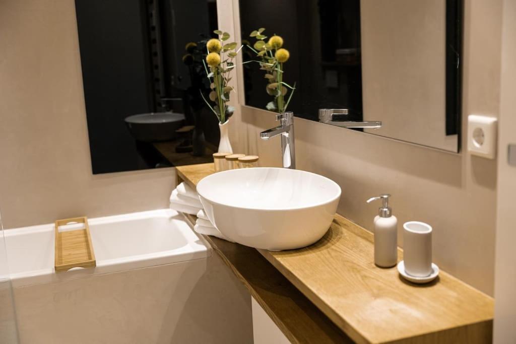 Wohlfuehloase In Perfekter Lage Apartment Stuttgart Luaran gambar